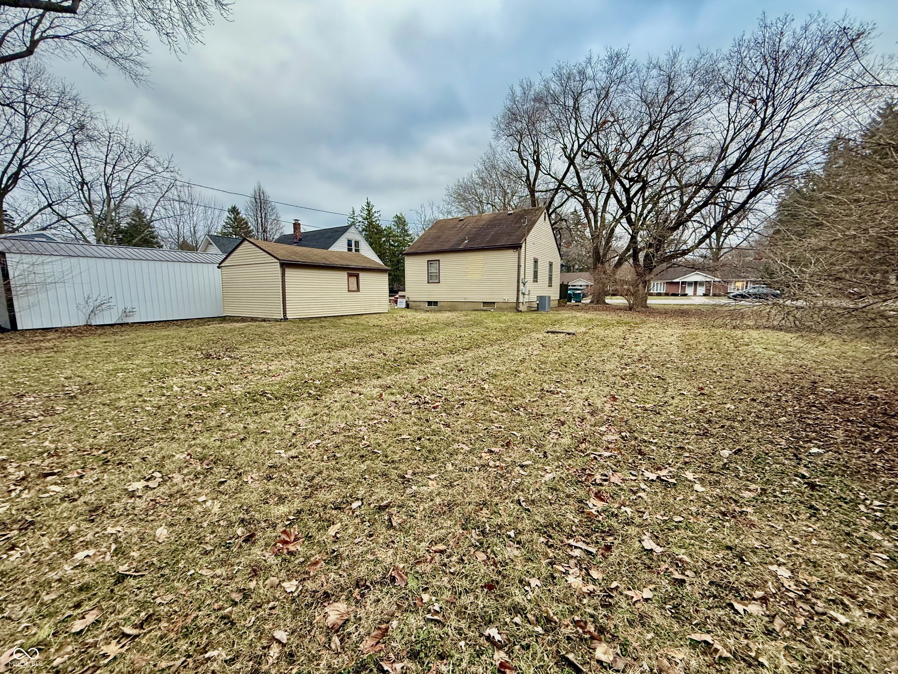 3416 West Riverside Avenue Muncie, IN 47304 - Photo 11 of 16