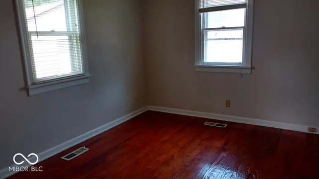 $97,500 | 3416 West Riverside Avenue, Muncie, IN 47304