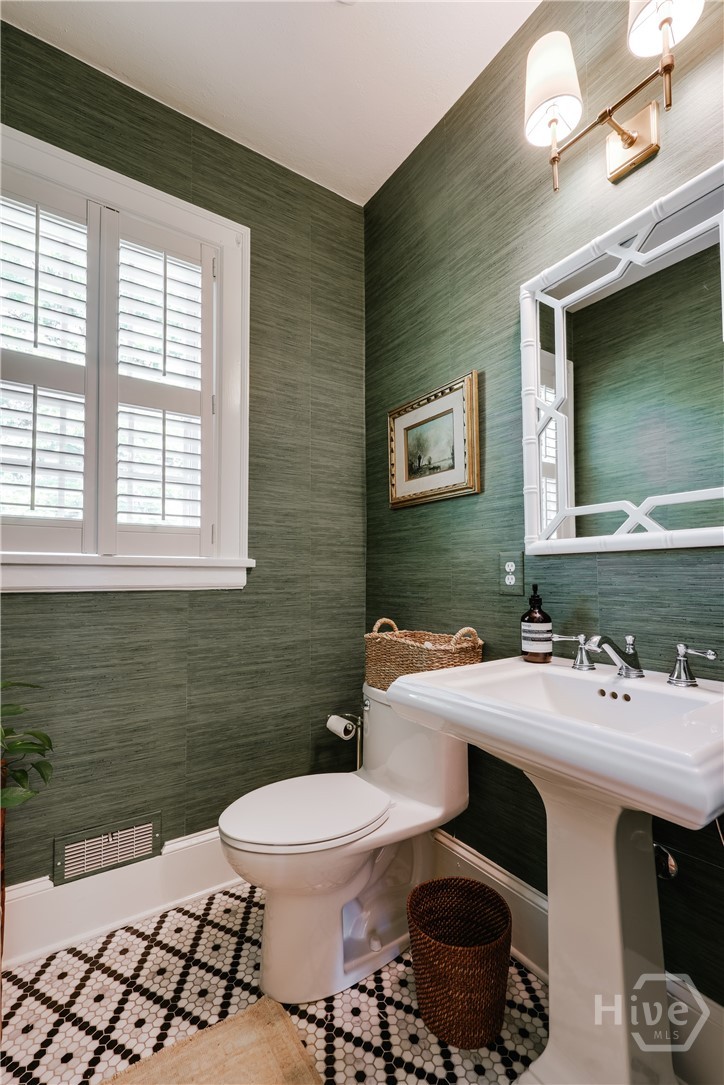 236 Henderson Avenue Athens, GA 30605 - Photo 22 of 62