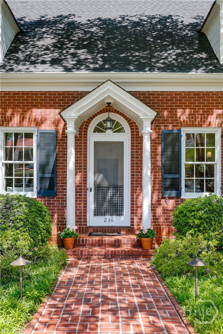 236 Henderson Avenue Athens, GA 30605 - Photo 4 of 62