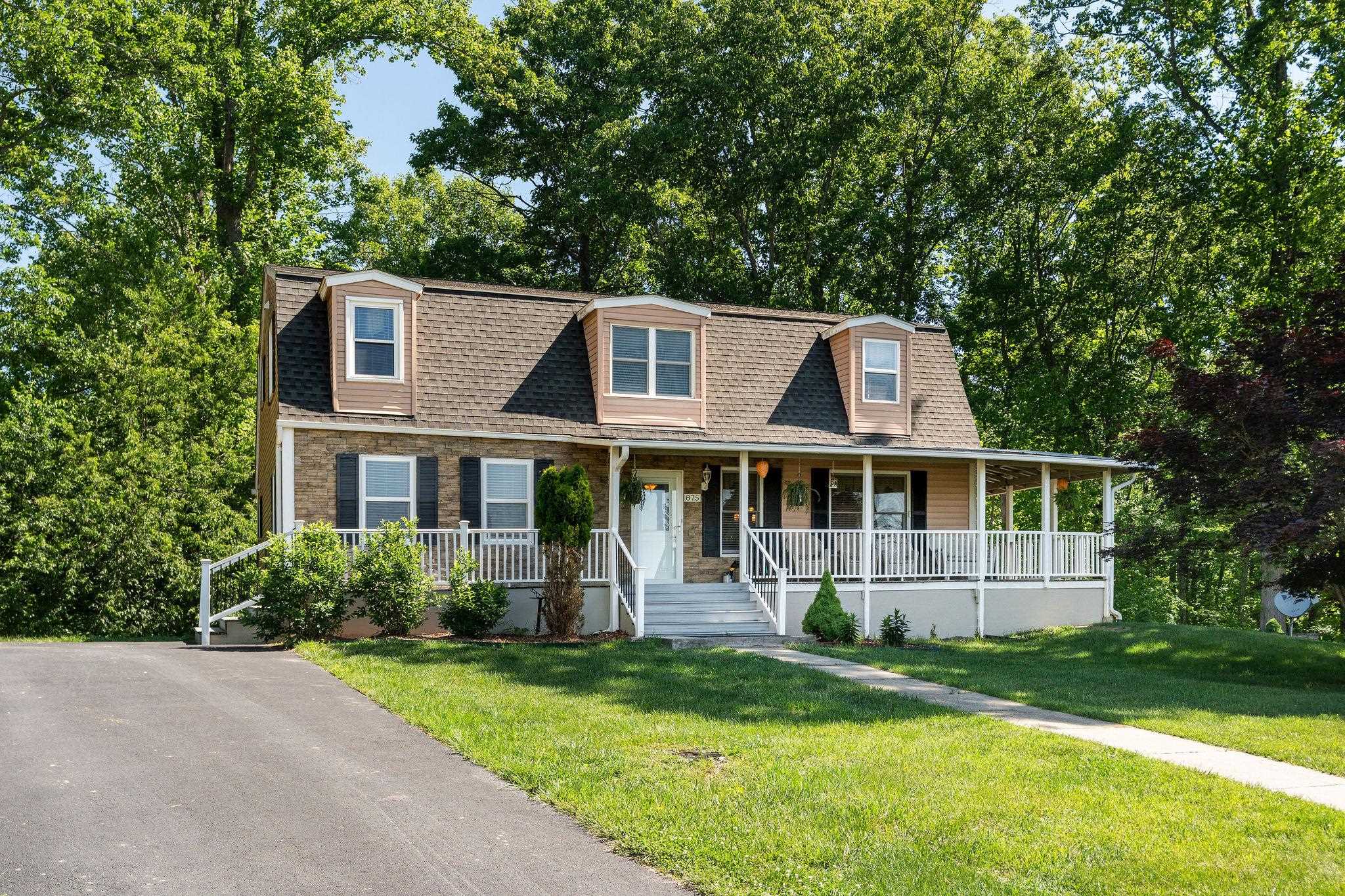 875 Campbells Hollow Road Middlebrook, VA 24459 - Photo 4 of 75