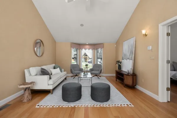 $1,349,900 | 2 Cyr Circle, Andover, MA 01810