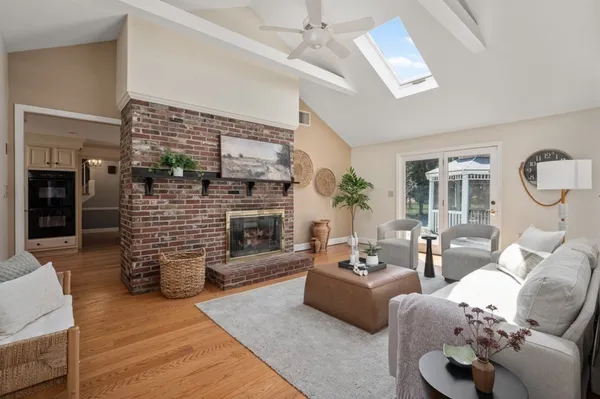 $1,349,900 | 2 Cyr Circle, Andover, MA 01810