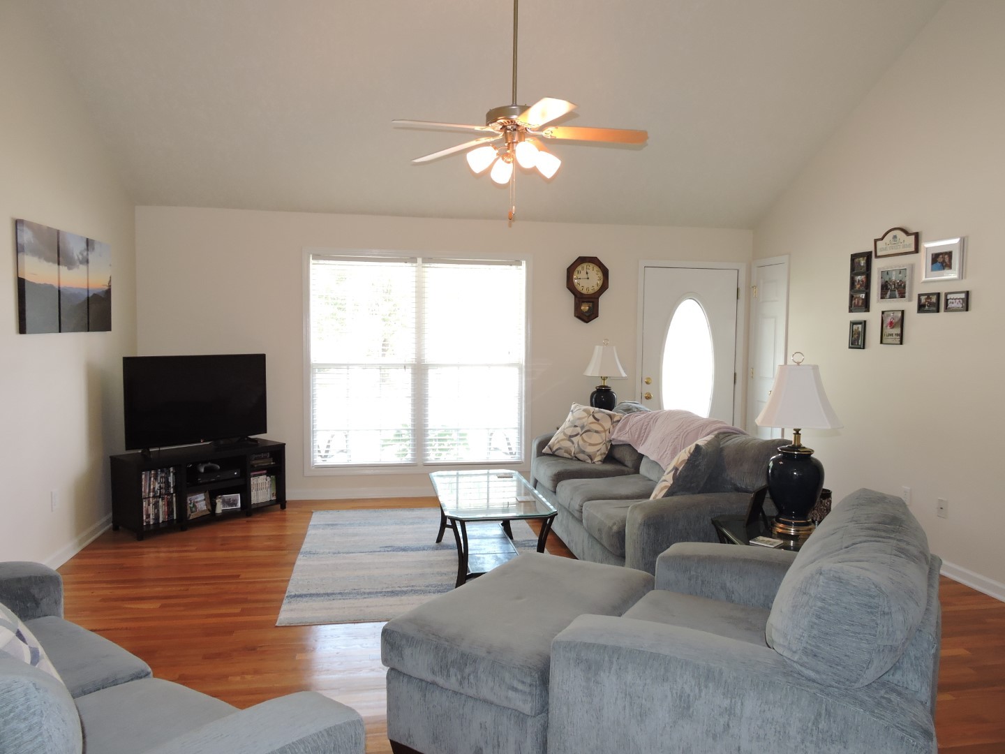 562 West Doak Road Manchester, TN 37355 - Photo 4 of 30 Gallery Image 4