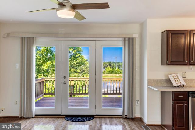 $780,000 | 4720 Warm Hearth Circle, Fairfax, VA 22033