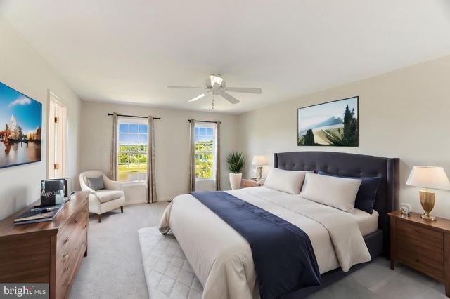 $780,000 | 4720 Warm Hearth Circle, Fairfax, VA 22033