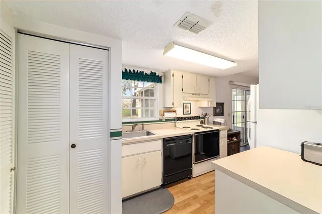 $139,900 | 7990 Midway Dr Terrace, Unit M101, Ocala, FL 34472