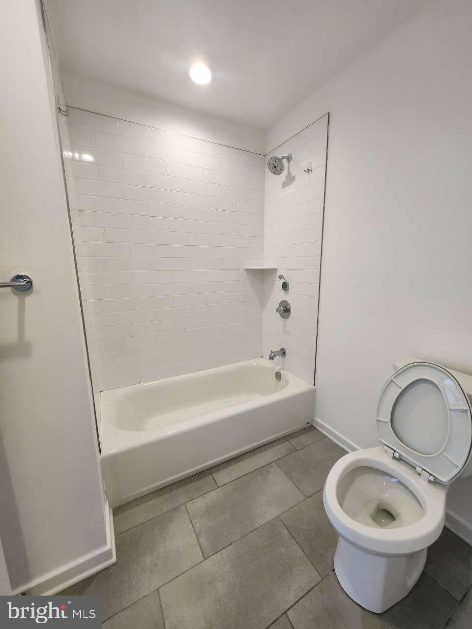 3129 Beachview Lane Philadelphia, PA 19125 - Photo 19 of 26 a bathroom with a sink toilet and shower