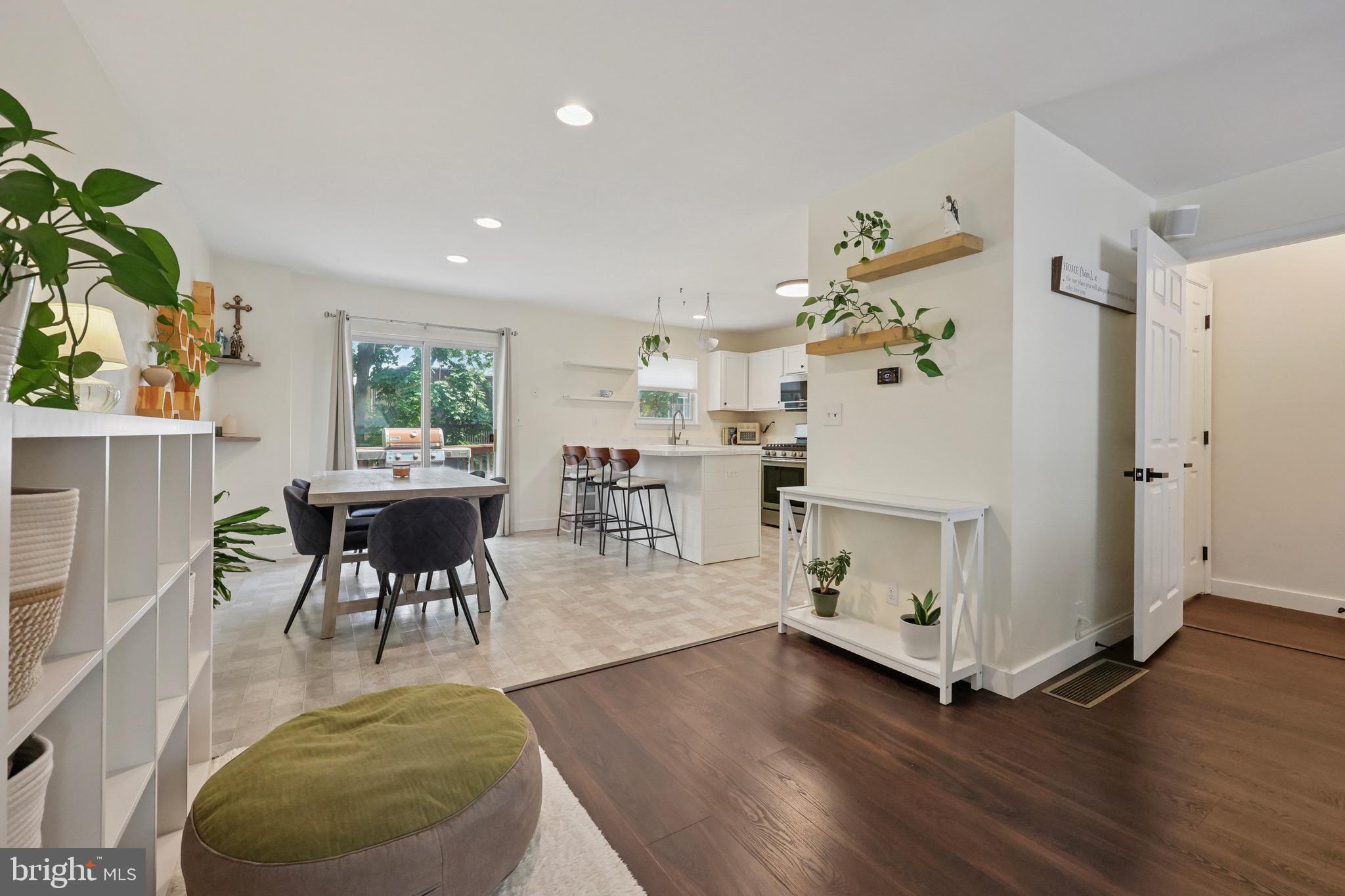 7923-31 Ridge Avenue, Unit 40 Philadelphia, PA 19128 - Photo 5 of 25 Gallery Image 5