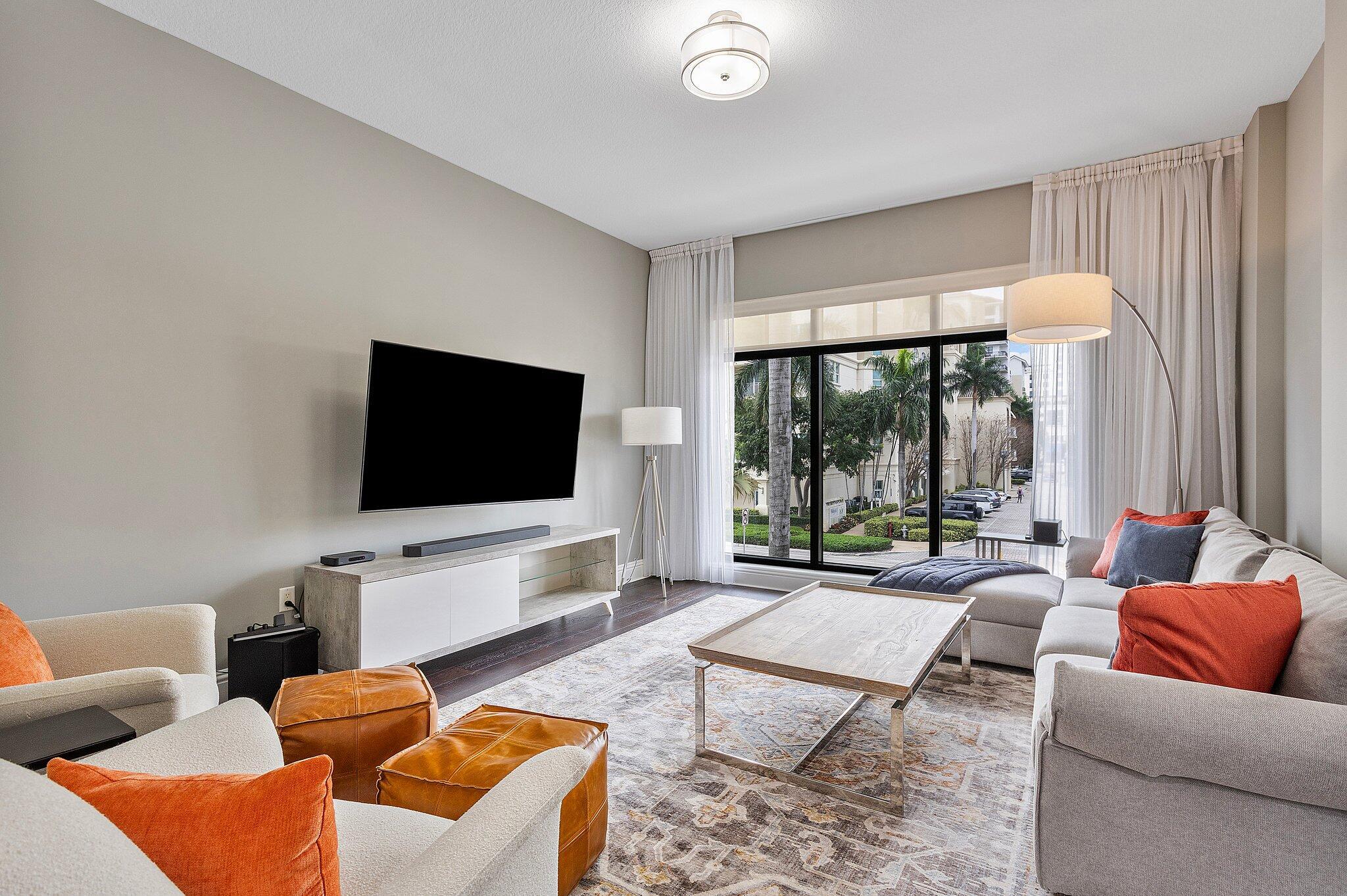200 East Palmetto Park Road, Unit 10 Boca Raton, FL 33432 - Photo 2 of 47 Living Area