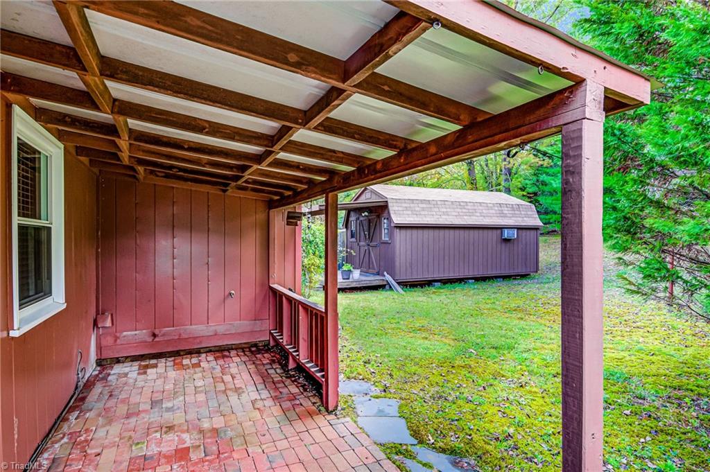 2611 Allen Jay Road High Point, NC 27263 - Photo 29 of 33 Gallery Image 29