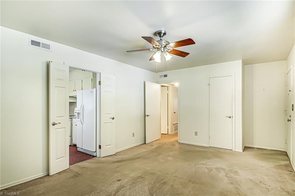 2611 Allen Jay Road High Point, NC 27263 - Photo 4 of 33 Gallery Image 4