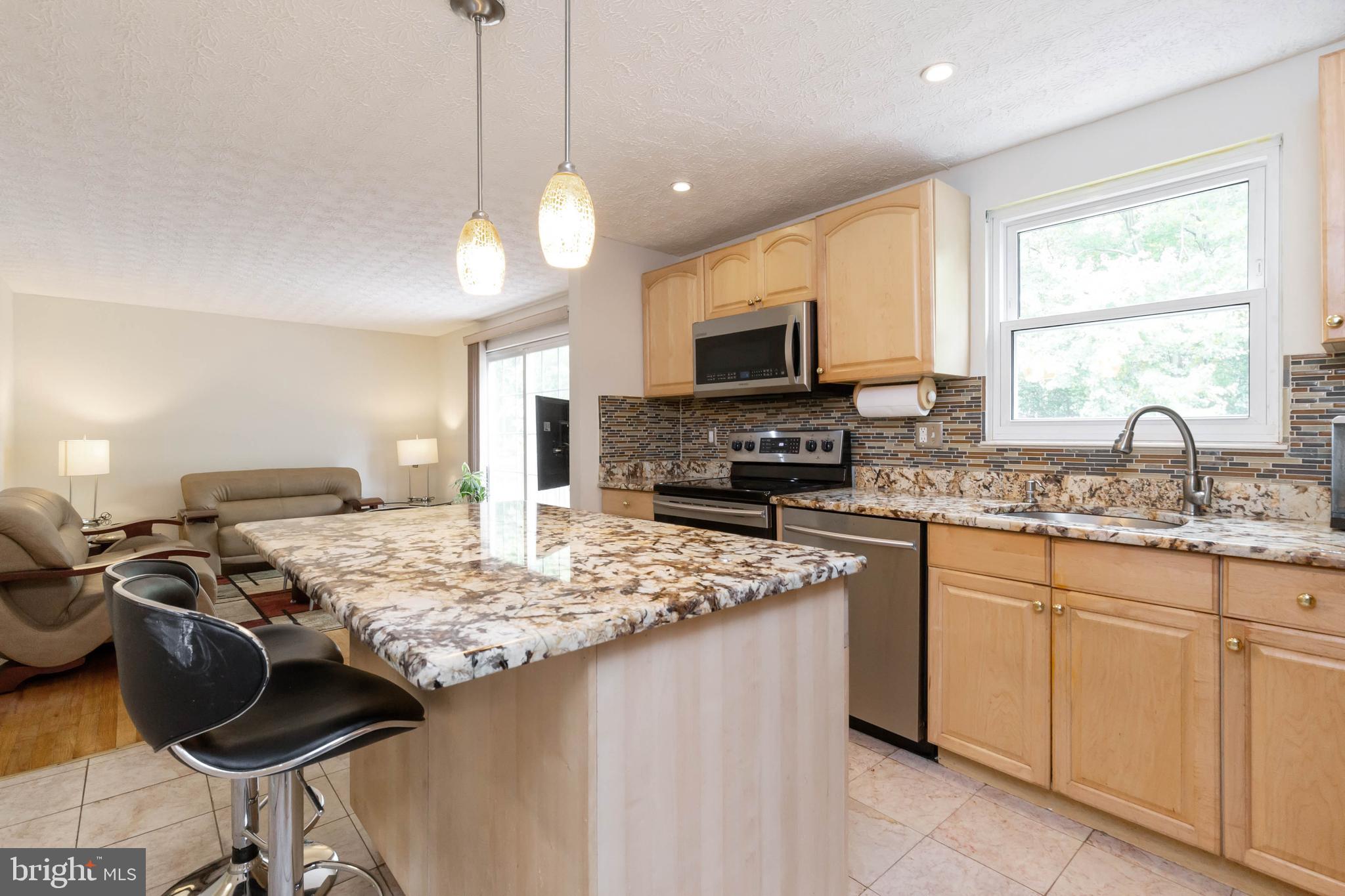 8766 Cold Plain Court Springfield, VA 22153 - Photo 5 of 19 Beautiful Kitchen