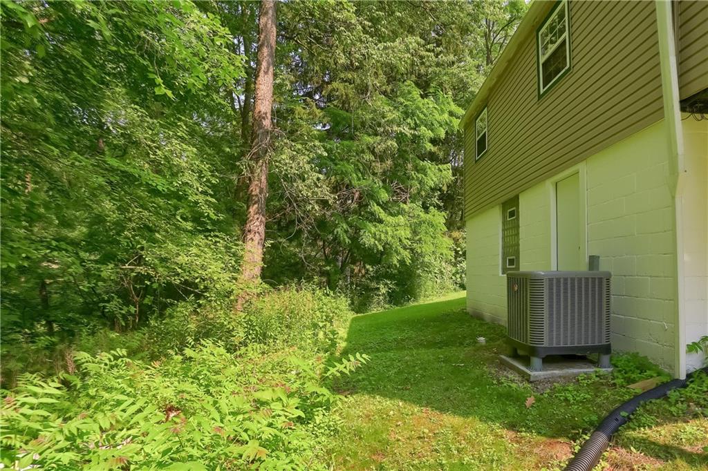167 Foster Road Beaver Falls, PA 15010 - Photo 4 of 20 Gallery Image 4