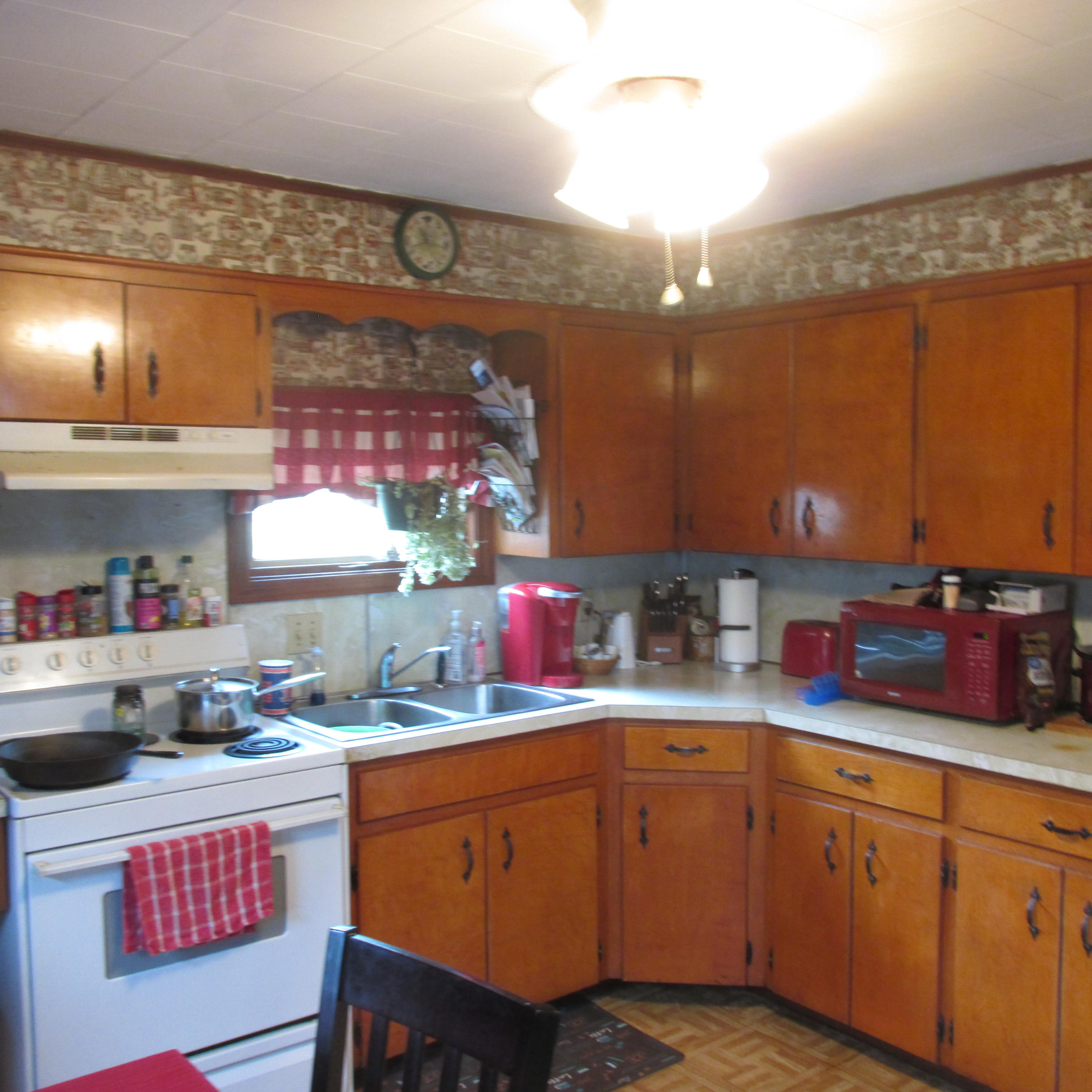 89 County Road Milford, ME 04461 - Photo 3 of 21 IMG_1741
