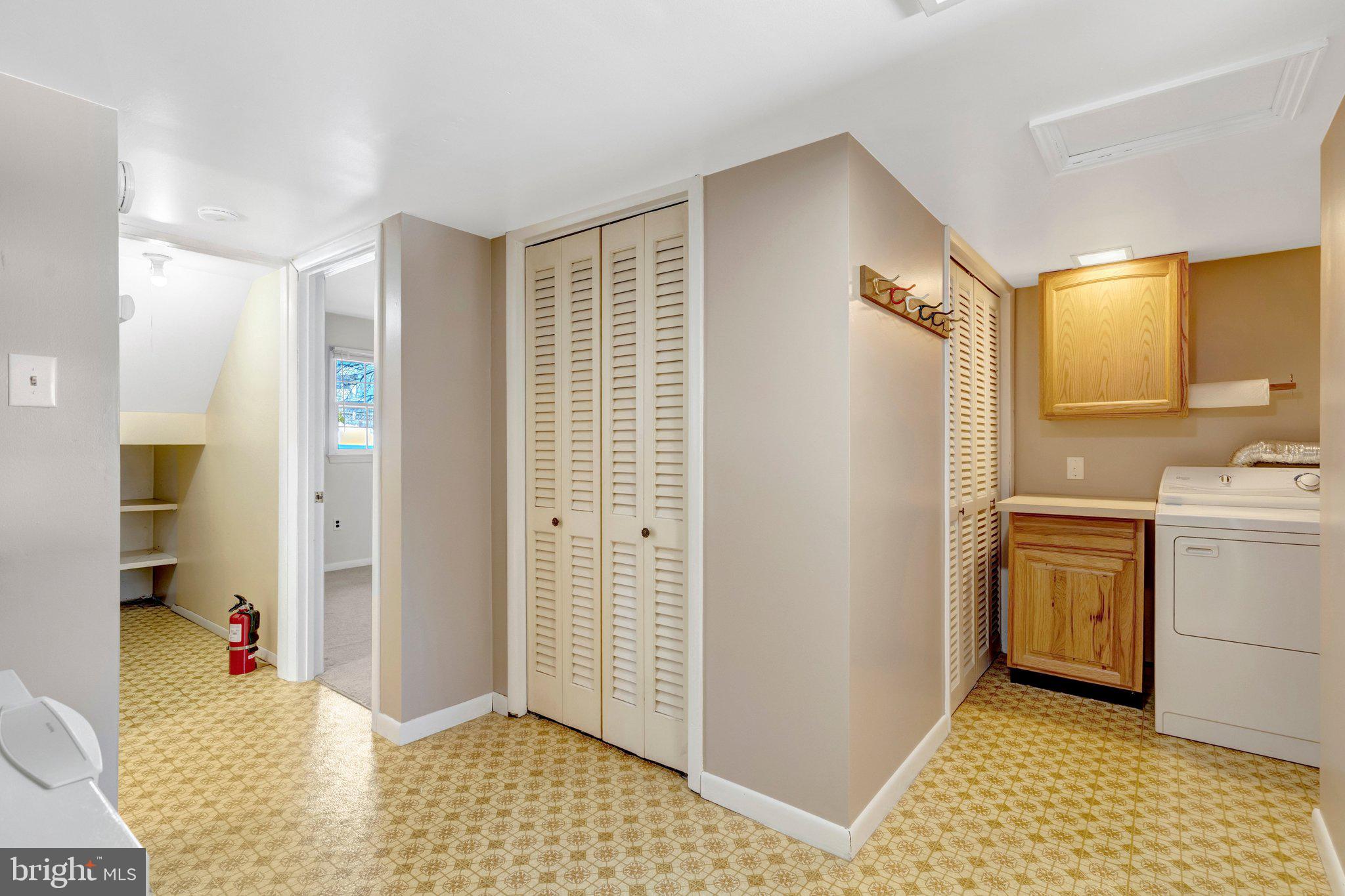 7413 Forrester Lane Manassas, VA 20109 - Photo 28 of 45 a bathroom with a sink a mirror and a shower