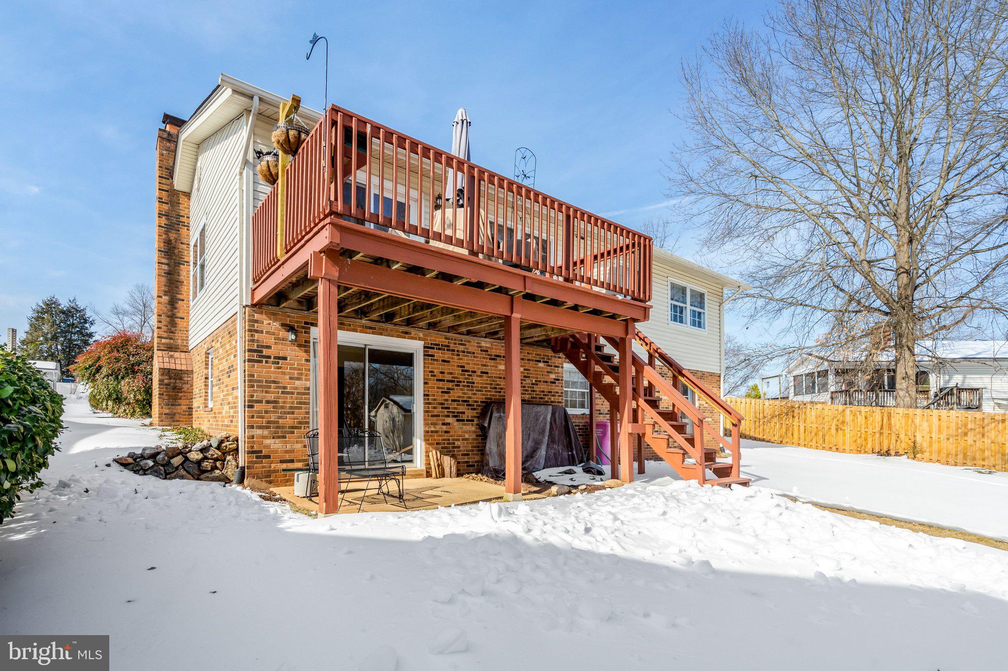 7413 Forrester Lane Manassas, VA 20109 - Photo 37 of 45 a view of a building with a street
