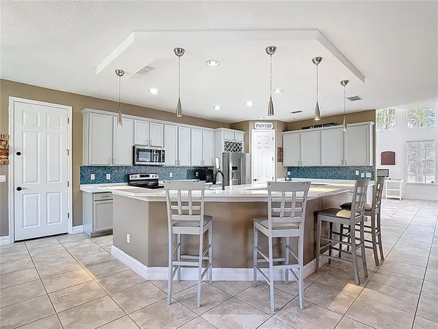 $605,000 | 2460 The Oaks Boulevard, Kissimmee, FL 34746