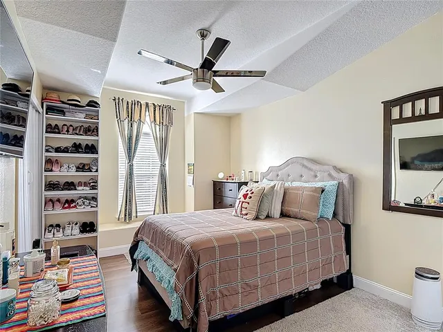 $605,000 | 2460 The Oaks Boulevard, Kissimmee, FL 34746