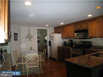 34 Independence Place Wayne, PA 19087 - Photo 5 of 12 Gallery Image 5