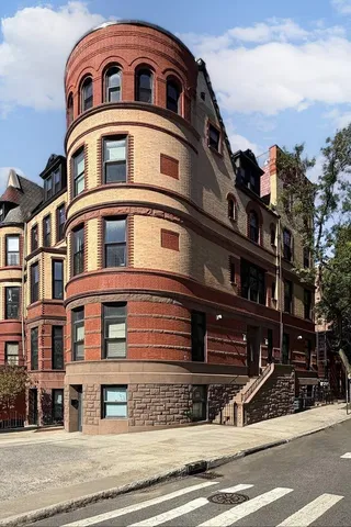 $1,075,000 | 721 St Nicholas Avenue, Unit PH4 | Hamilton Heights