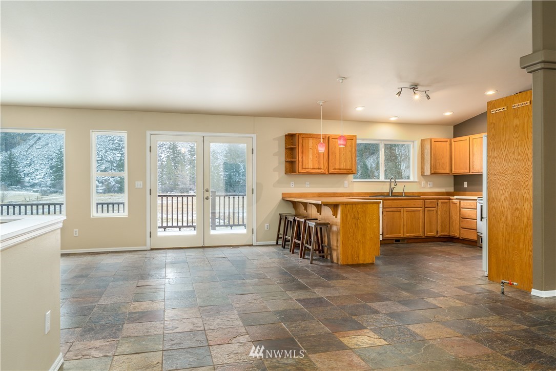 100 Rolling Rock Road Chelan, WA 98816 - Photo 16 of 40 Gallery Image 16
