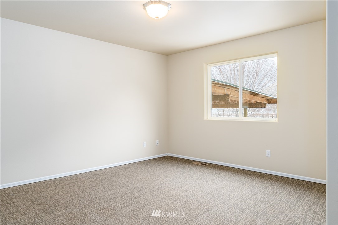100 Rolling Rock Road Chelan, WA 98816 - Photo 24 of 40 Gallery Image 24