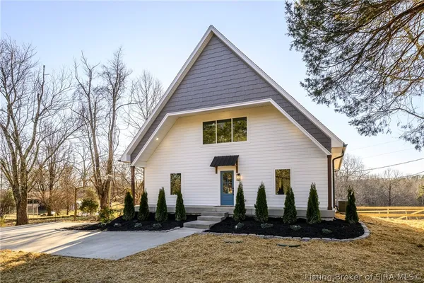 $369,900 | 4488 Quarry Road, New Albany, IN 47150