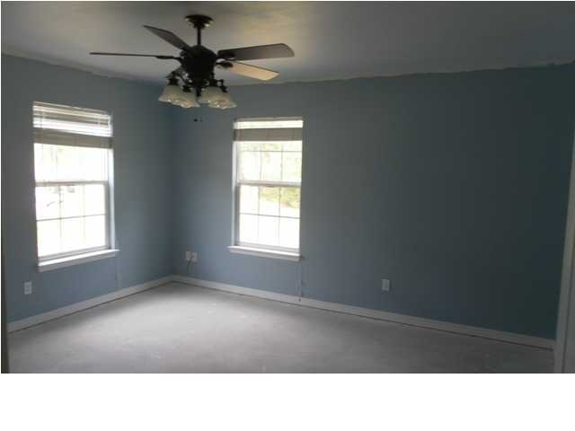 93 East Raphael Road DeFuniak Springs, FL 32433 - Photo 6 of 13 Gallery Image 6