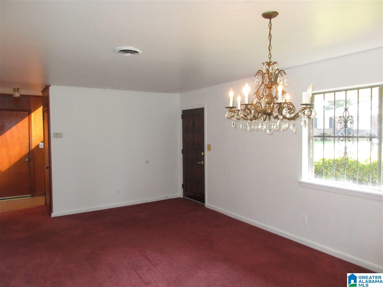 812 Goldwire Way Southwest Birmingham, AL 35211 - Photo 2 of 29