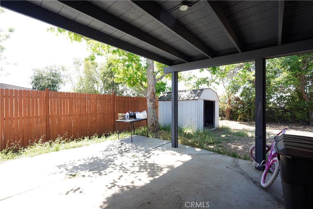 11764 Sutter Avenue Yucaipa, CA 92399 - Photo 17 of 38 Unit #1 yard