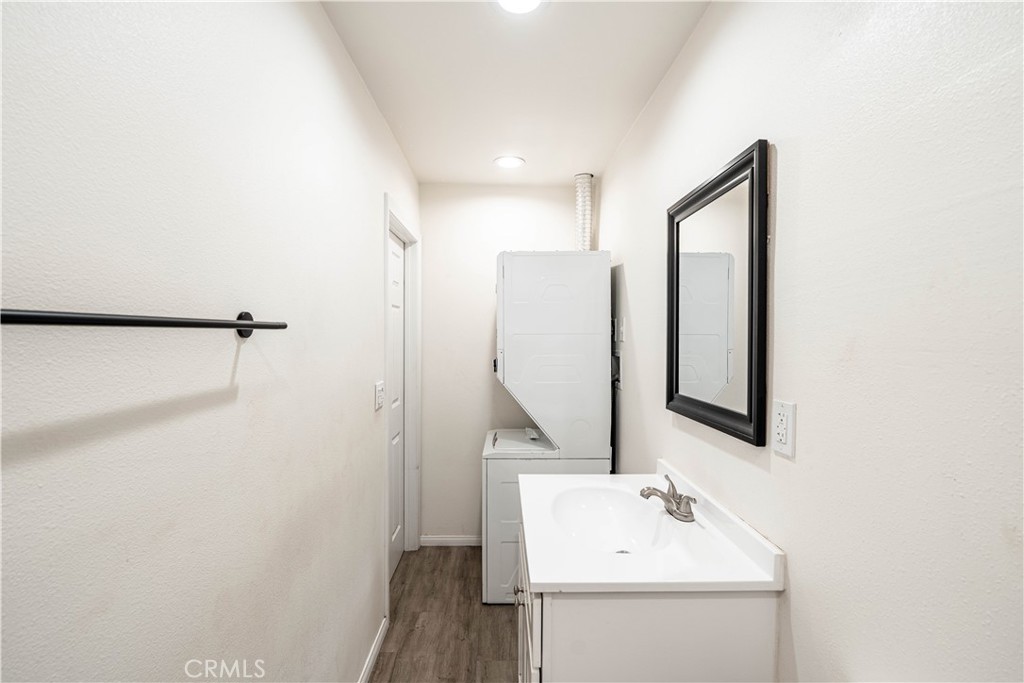 11764 Sutter Avenue Yucaipa, CA 92399 - Photo 29 of 38