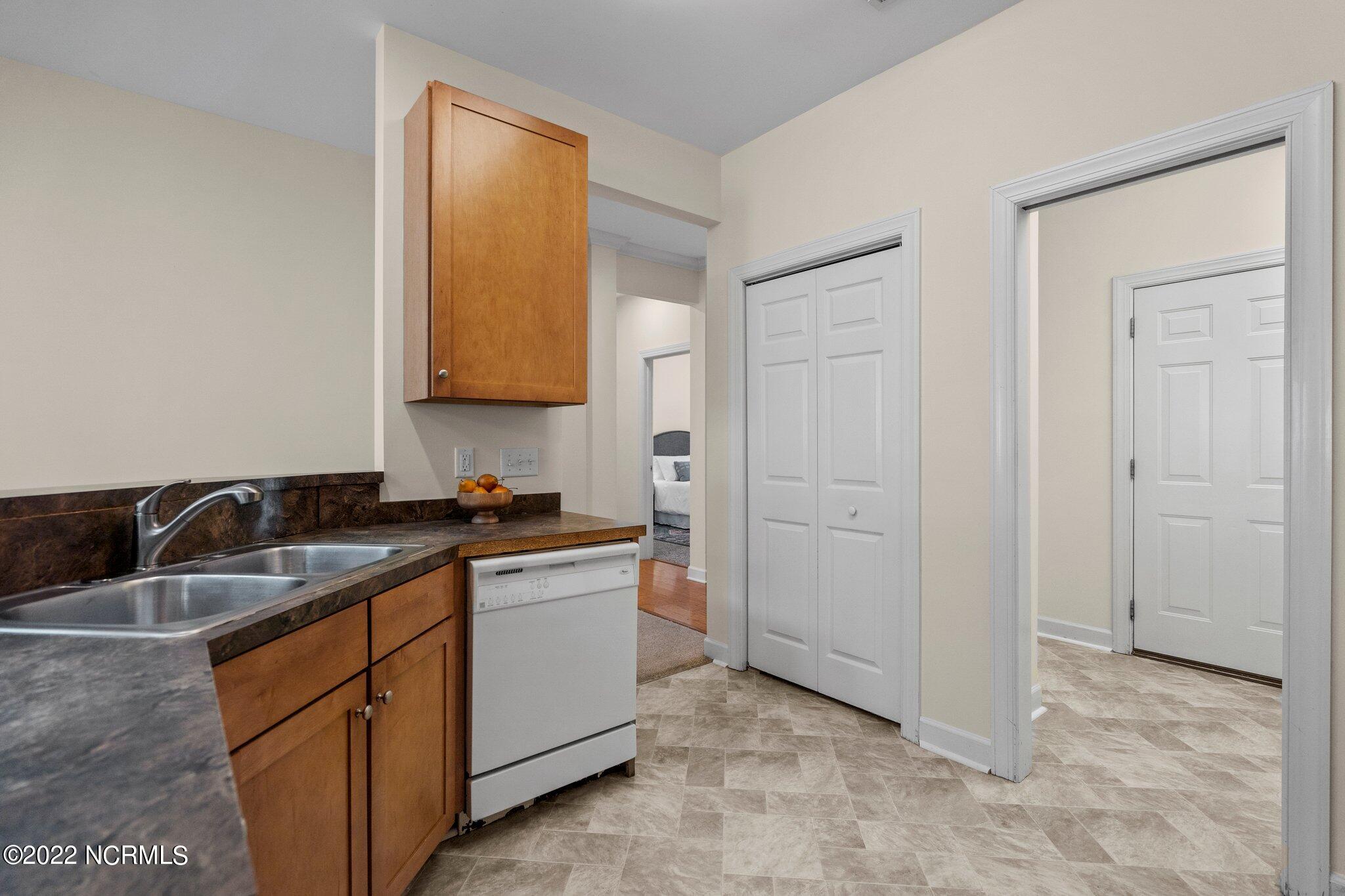 1333 Arbor Ridge Way Leland, NC 28451 - Photo 9 of 55 47-web-or-mls-DSC09305