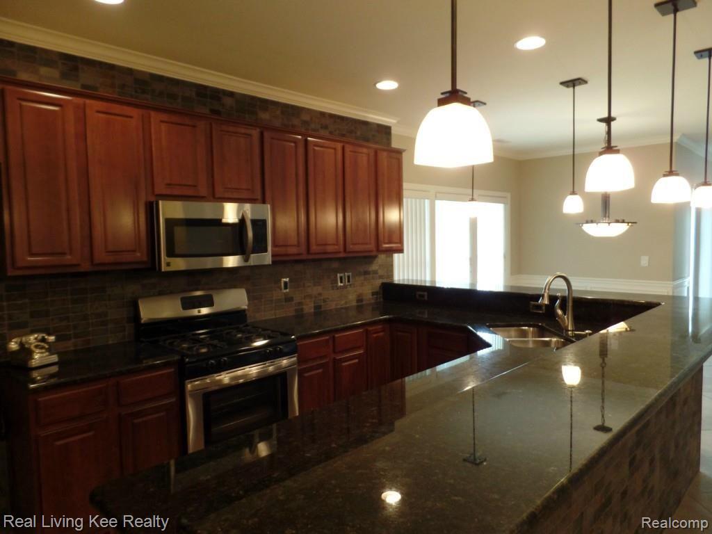 5179 Belmonte Drive, Unit 50 Rochester, MI 48306 - Photo 46 of 58