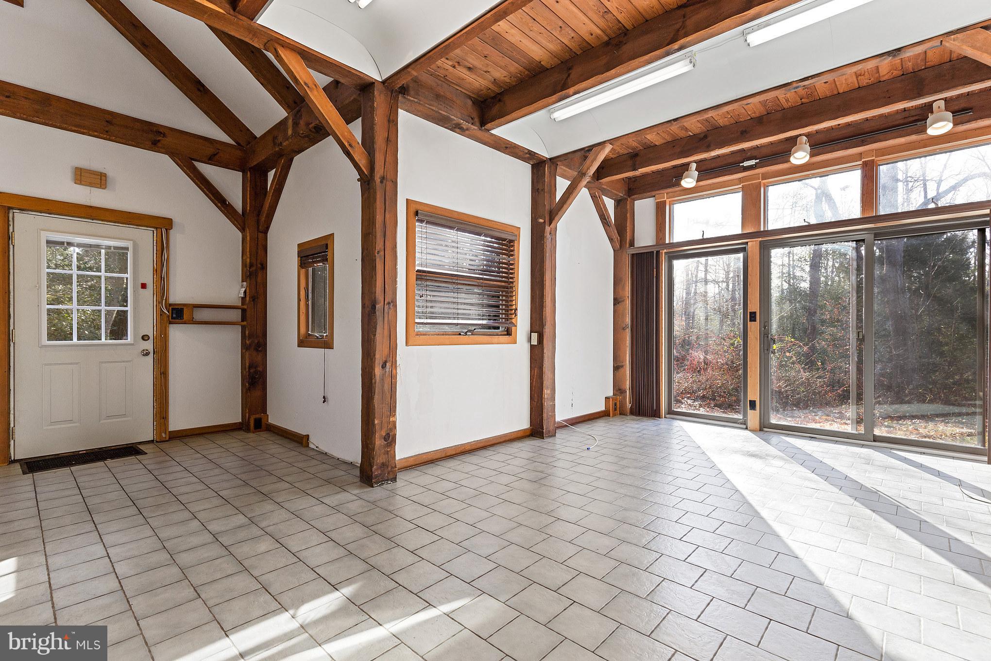 1385 Crabhouse Road Lusby, MD 20657 - Photo 5 of 26 Interior (General)