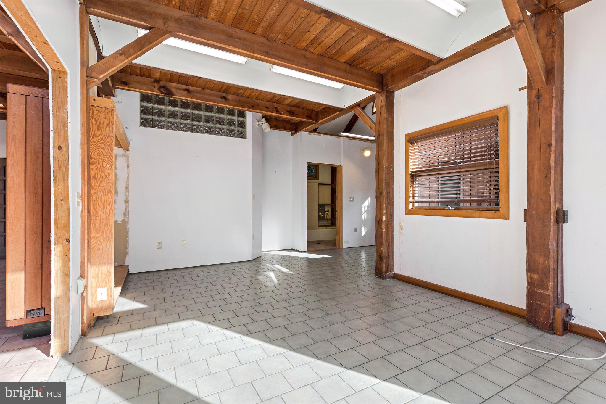 1385 Crabhouse Road Lusby, MD 20657 - Photo 7 of 26 Interior (General)