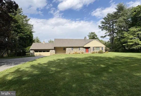 $899,500 | 1515 North Valley Road, Malvern, PA 19355