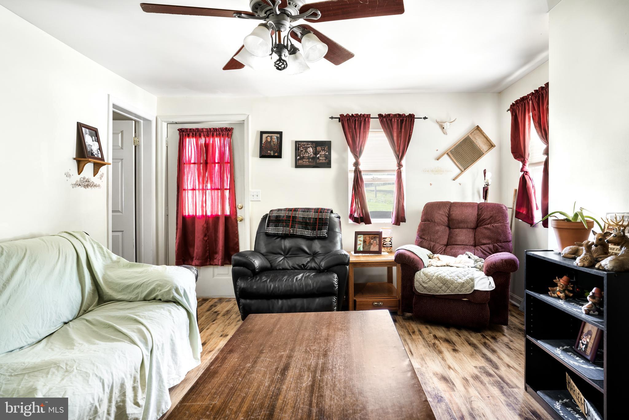 18318 Manor Church Road Boonsboro, MD 21713 - Photo 6 of 21 Gallery Image 6