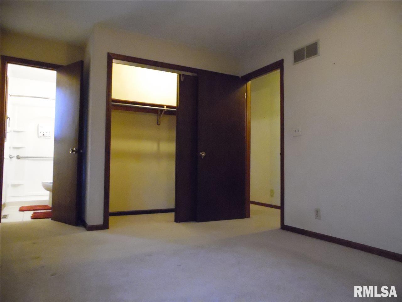 9528 West Excalibur Court Mapleton, IL 61547 - Photo 13 of 22 Gallery Image 13