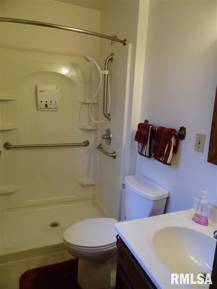 9528 West Excalibur Court Mapleton, IL 61547 - Photo 14 of 22 Gallery Image 14