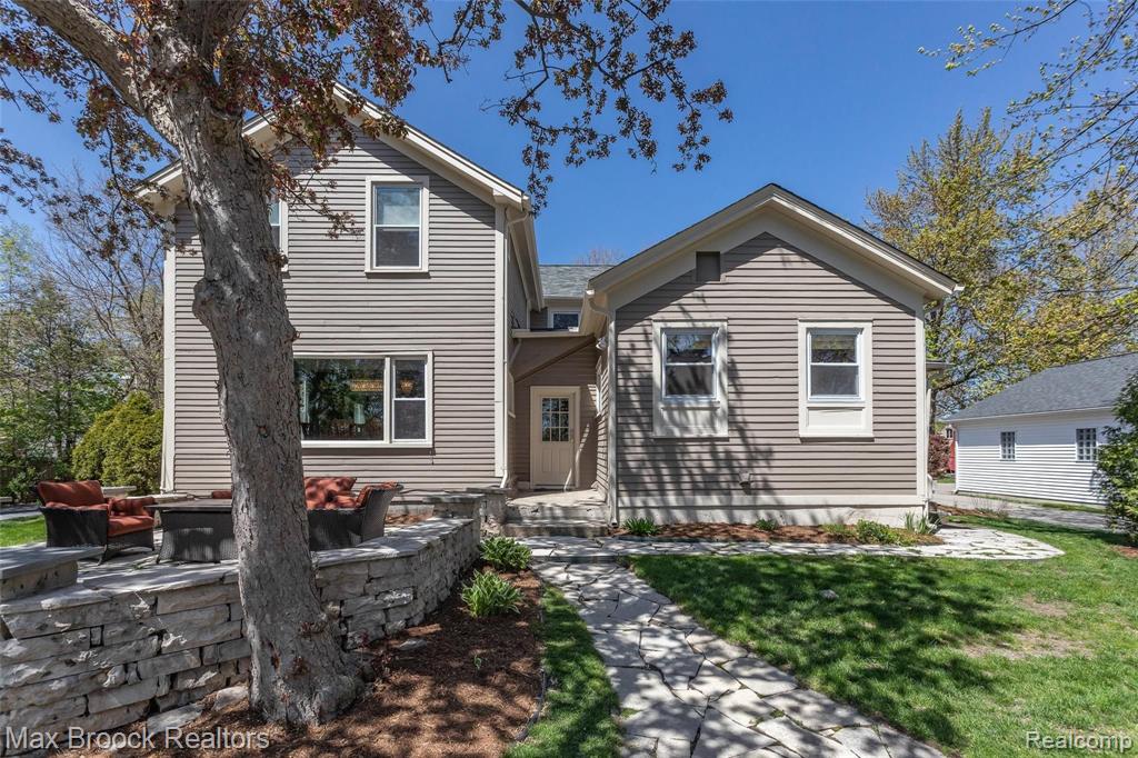 18277 Beverly Road Beverly Hills, MI 48025 - Photo 37 of 44