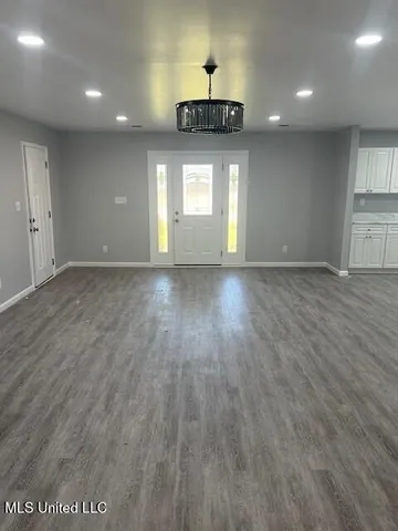 $1,995 | 7381 Getwell Road, Southaven, MS 38672