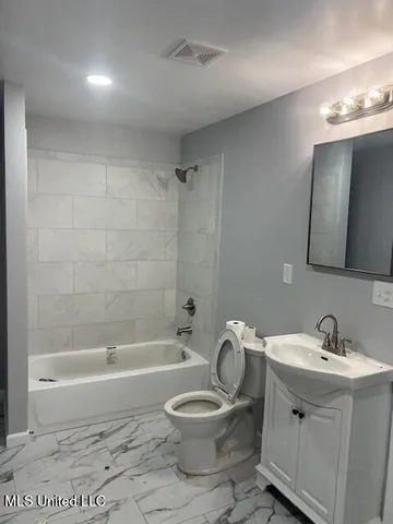 $1,995 | 7381 Getwell Road, Southaven, MS 38672