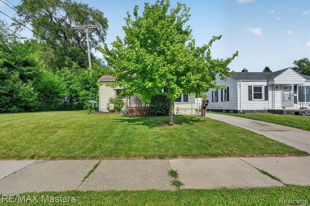 4643 Niagara Street Wayne, MI 48184 - Photo 2 of 34