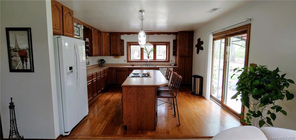 530 Compton Road Clover, SC 29710 - Photo 8 of 33 Gallery Image 8