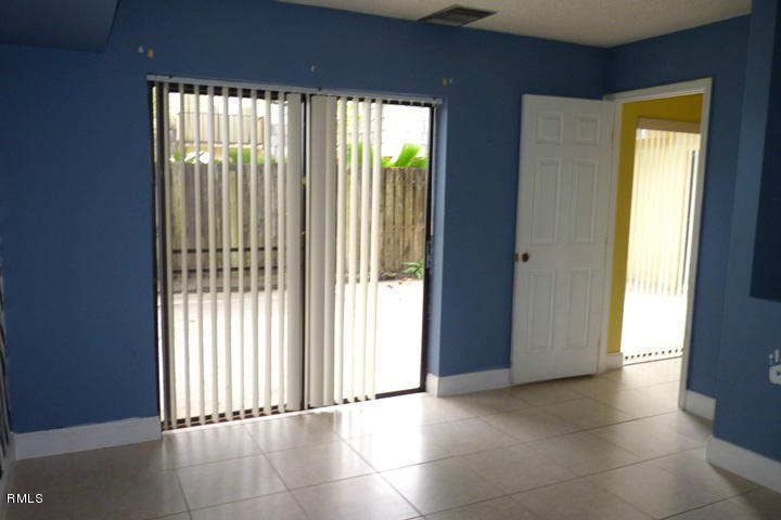 804 Springdale Circle Palm Springs, FL 33461 - Photo 8 of 21 BEDROOM 3 DOWNSTAIRS