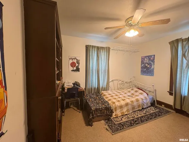 $145,000 | 17 East 5th Street, Milledgeville, IL 61051