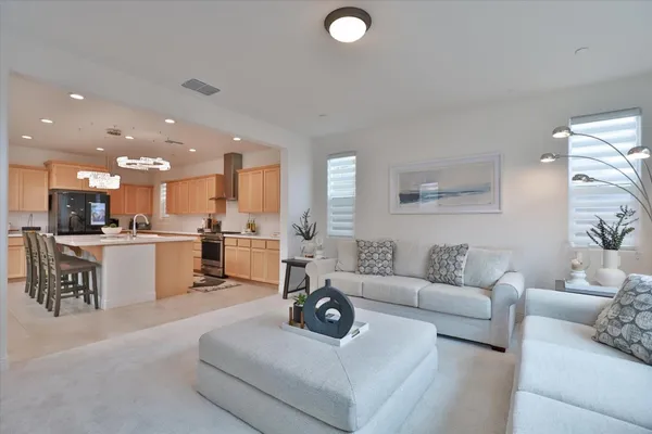 $709,000 | 12825 Tower Beach Way, Rancho Cordova, CA 95742