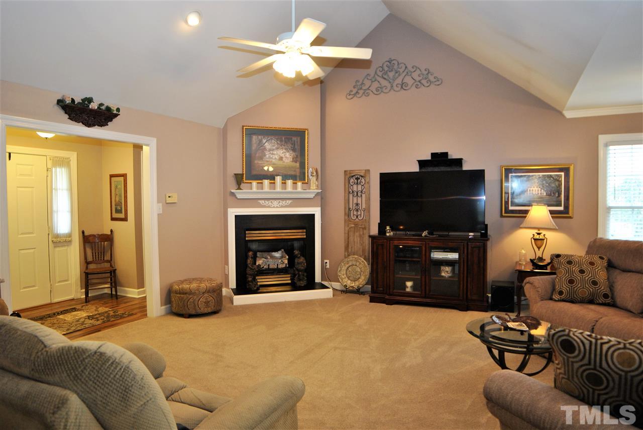 1309 Rogers Road Graham, NC 27253 - Photo 7 of 30 Gallery Image 7