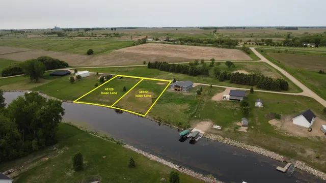 $140,000 | 48128 Isaak Lane, Big Stone City, SD 57216